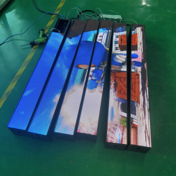 HD P2.5 Indoor Ladder Full color LED Display Screen With 3 years ...