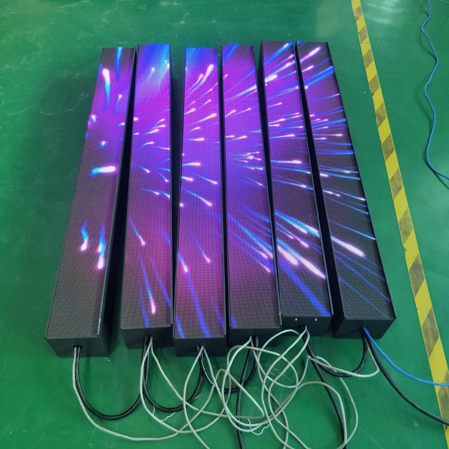 Led Raiser Screen High Refresh P4 Steps LED Display Screen Ladder LED Video Screen - led ...
